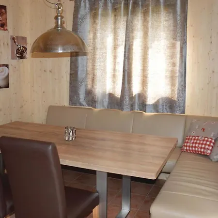 別荘 Three-bedroom Holiday In St.georgen A.kreischb. ザンクト・ローレンツェン・オプ・ムーラウ